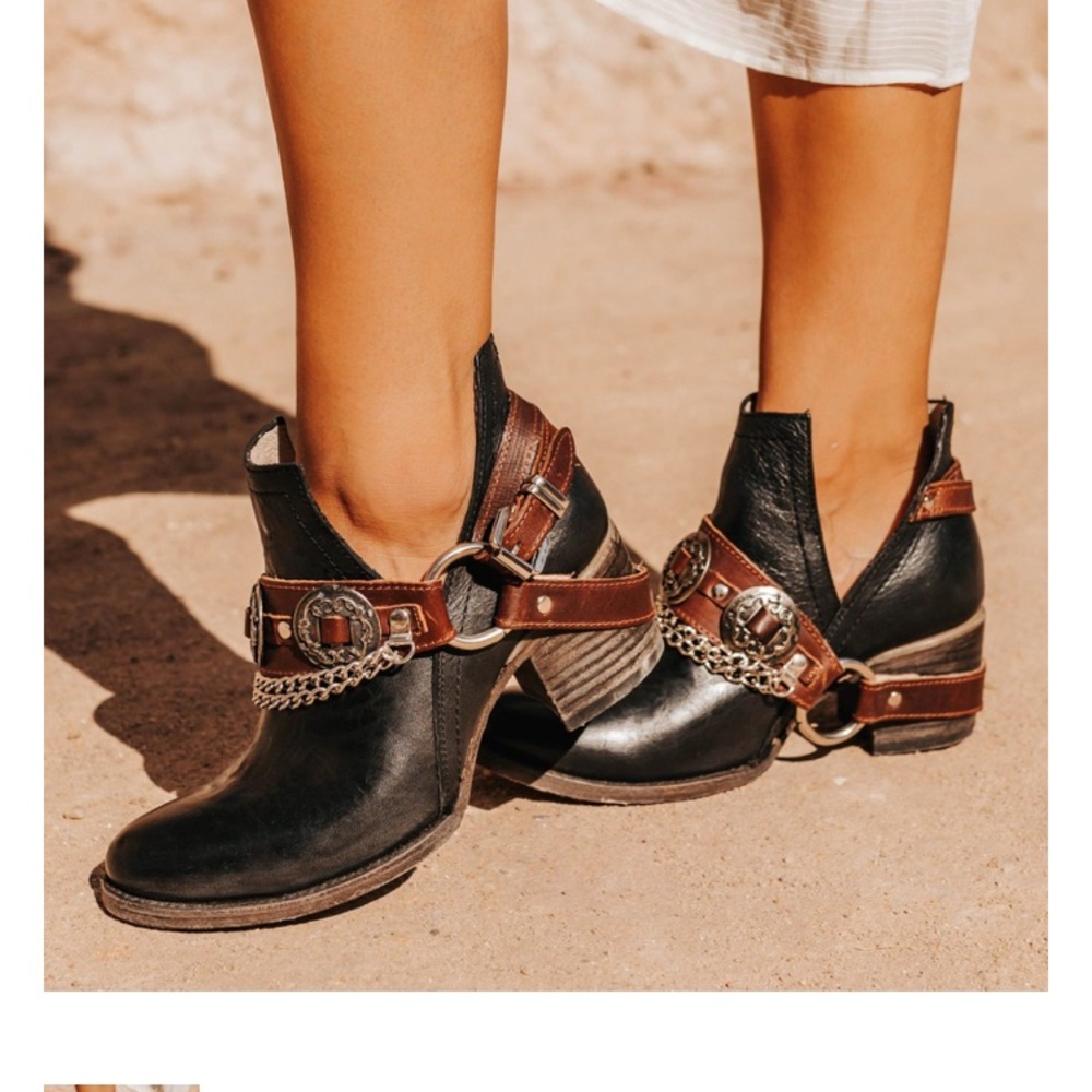 Freebird mystic booties